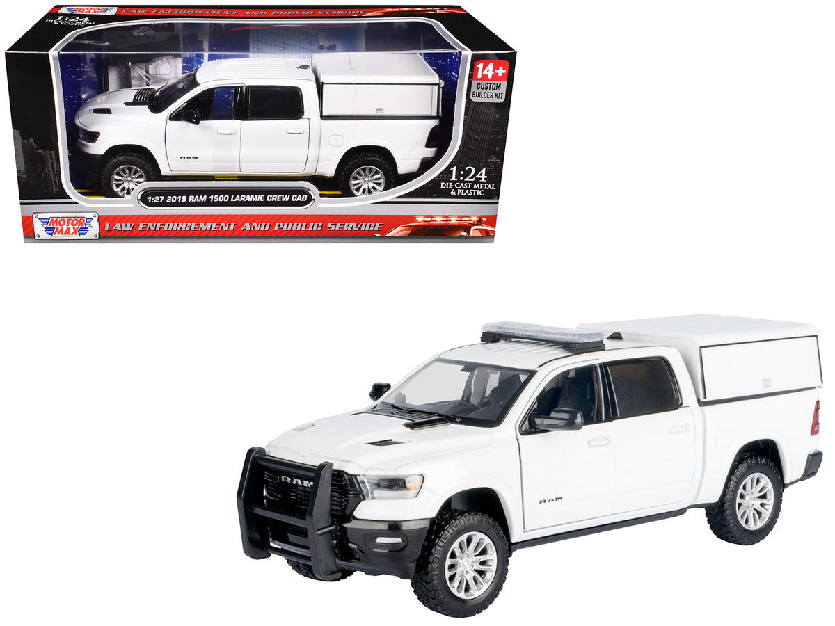 2019 RAM 1500 Laramie Crew Cab Pickup Truck with Truck Bed Camper White "Custom Builder's Kit" Series 1/24-1/27 Diecast Model Car by Motormax-4