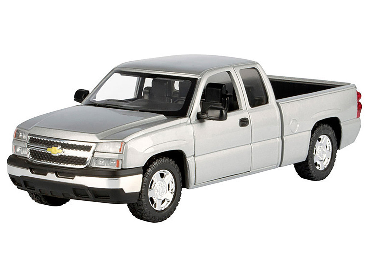 2006 Chevrolet Silverado 1500 Pickup Truck Gray Metallic "Timeless Legends" Series 1/25 Diecast Model Car by Motormax-1