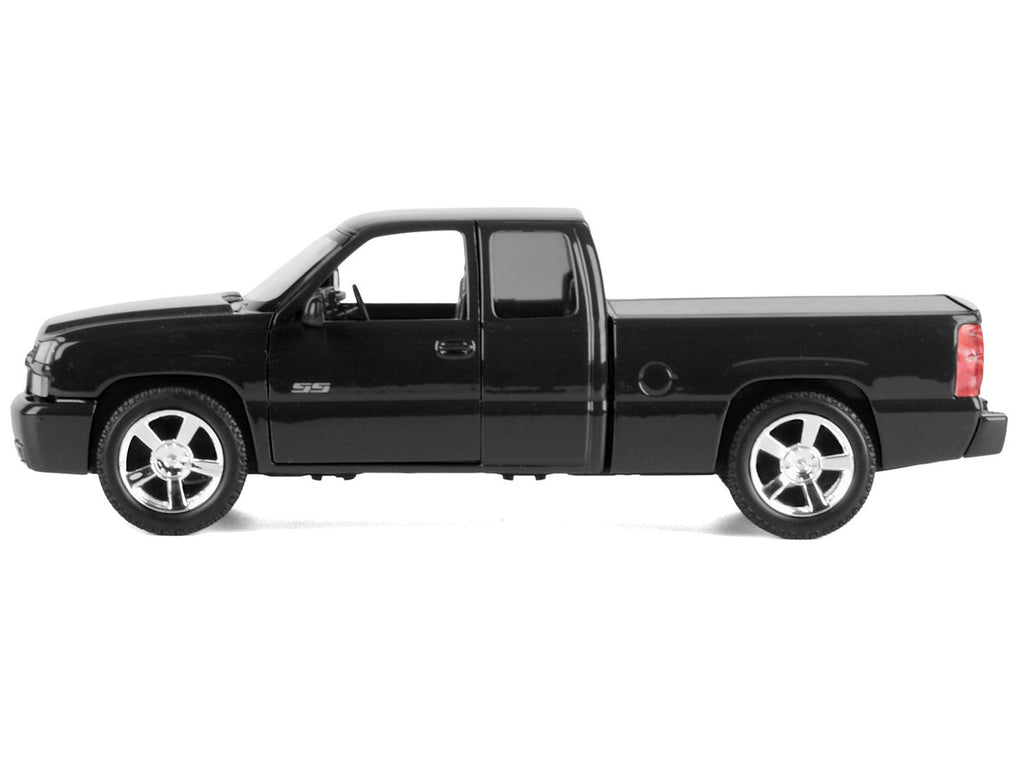 2006 Chevrolet Silverado SS Pickup Truck Black "Timeless Legends" Series 1/25 Diecast Model Car by Motormax-2