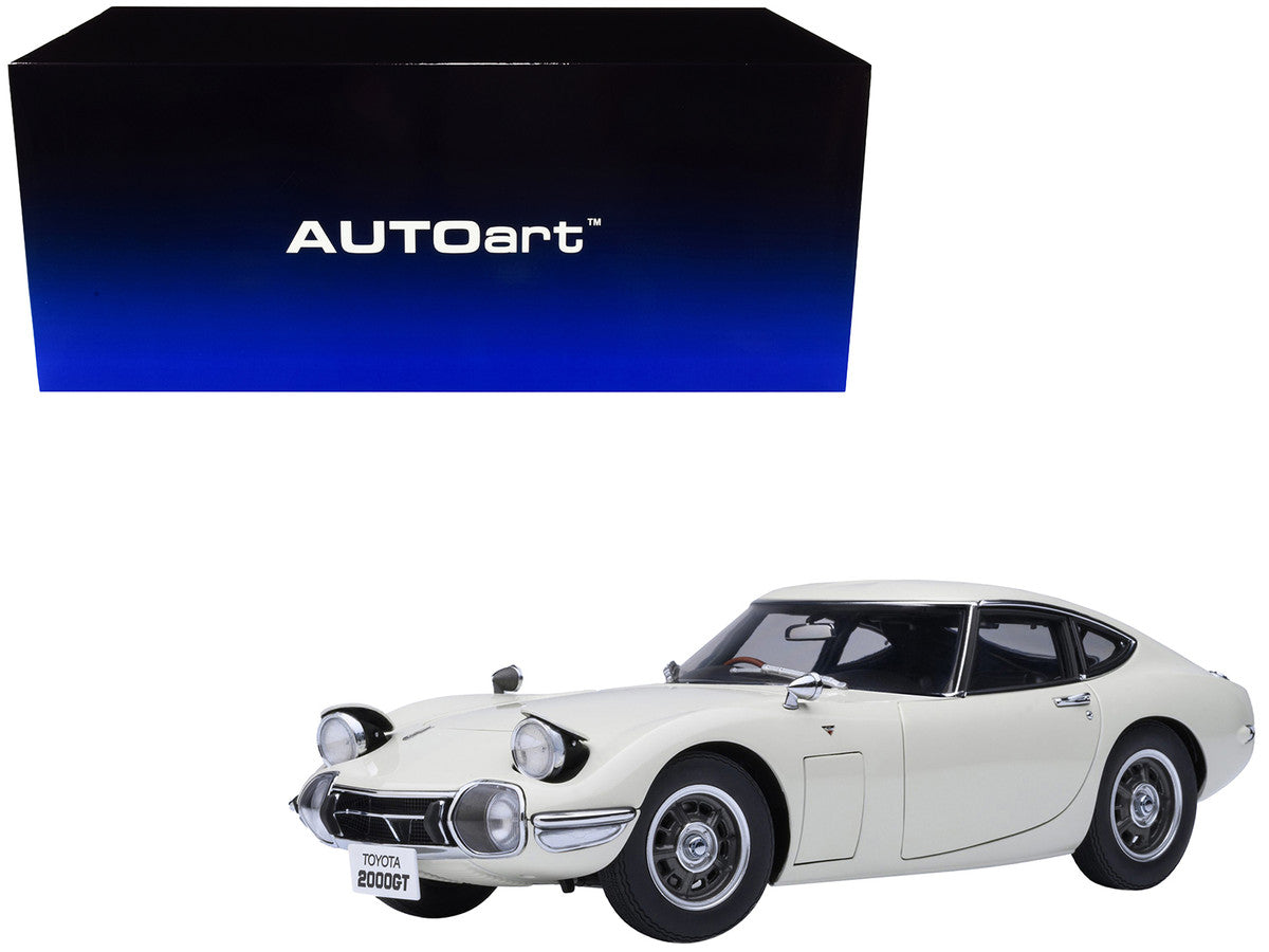 1967 Toyota 2000GT RHD (Right Hand Drive) White 1/18 Model Car by Autoart-4