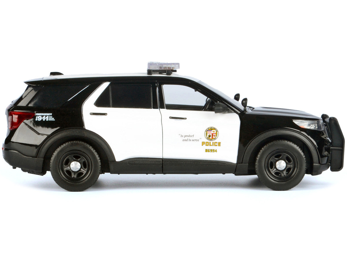 2022 Ford Police Interceptor Utility Black and White "Los Angeles Police Department (LAPD)" with Flashing Light Bar and Front and Rear Lights and Sounds 1/24 Diecast Model Car by Motormax-1