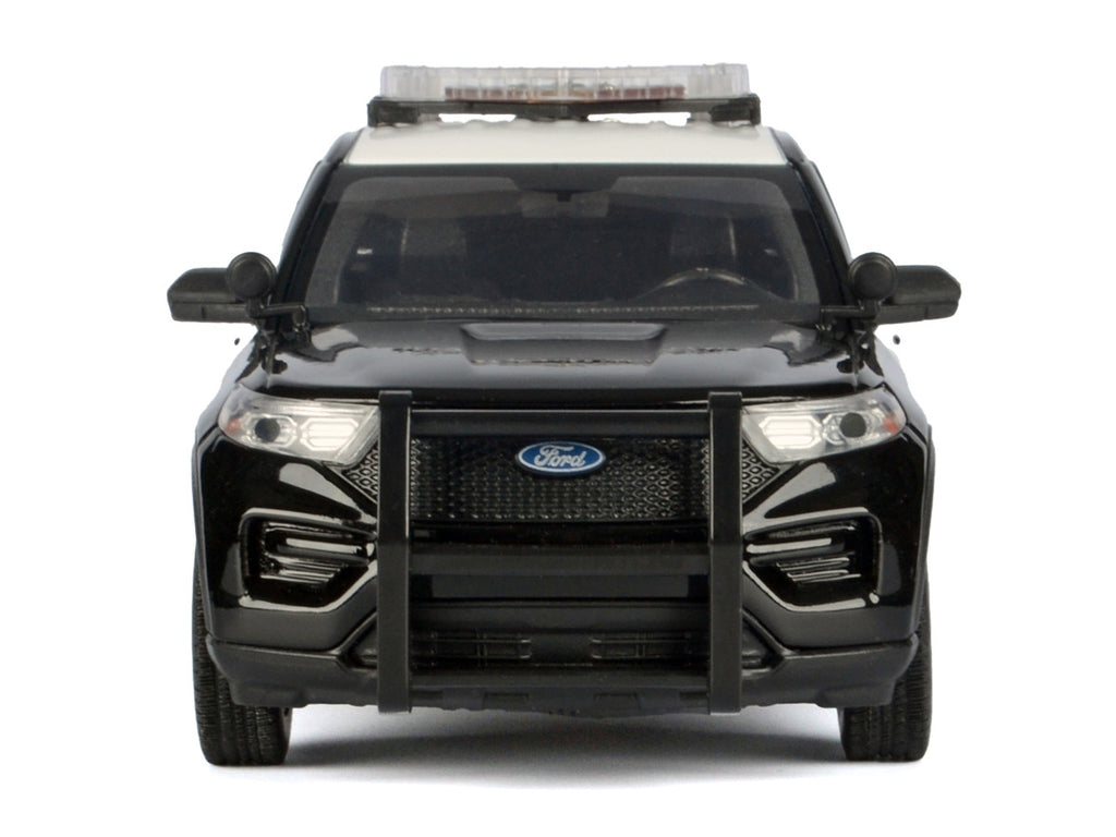 2022 Ford Police Interceptor Utility Black and White "Los Angeles Police Department (LAPD)" with Flashing Light Bar and Front and Rear Lights and Sounds 1/24 Diecast Model Car by Motormax-2