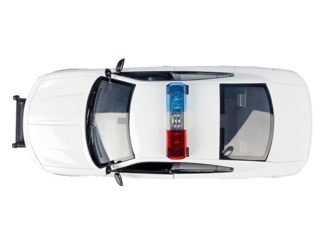 2023 Dodge Charger Pursuit Police Car "Royal Canadian Mounted Police (RCMP)" White with Flashing Light Bar and Front and Rear Lights and Sound 1/24 Diecast Model Car by Motormax-2