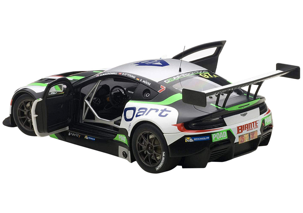 Aston Martin V12 Vantage Bathurst 12hour Endurance Race 2015 #97 A. Macdowall / D. O'Young / S. Mucke 1/18 Model Car by Autoart-2