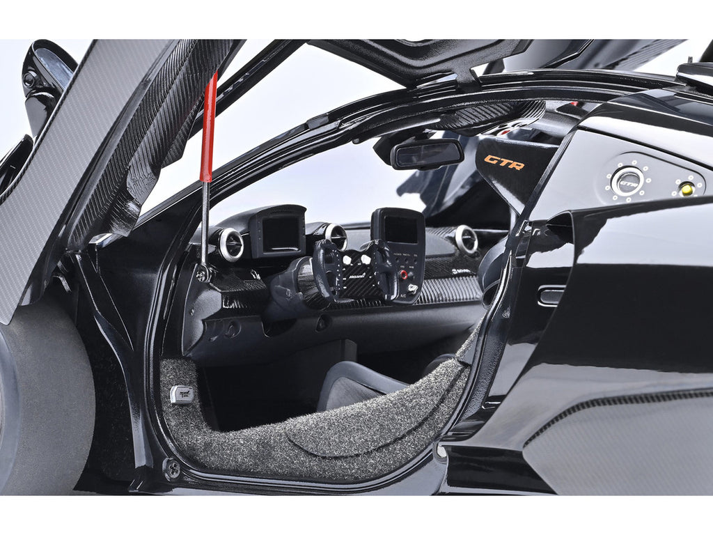 McLaren Senna GTR Onyx Black 1/18 Model Car by Autoart-2