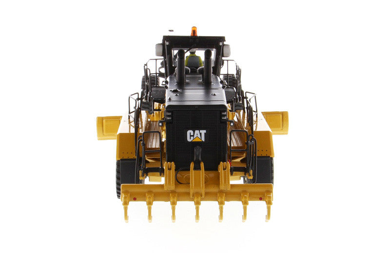 CAT Caterpillar 24 Motor Grader with Operator High Line Series 1/50 Diecast Model by Diecast Masters-3