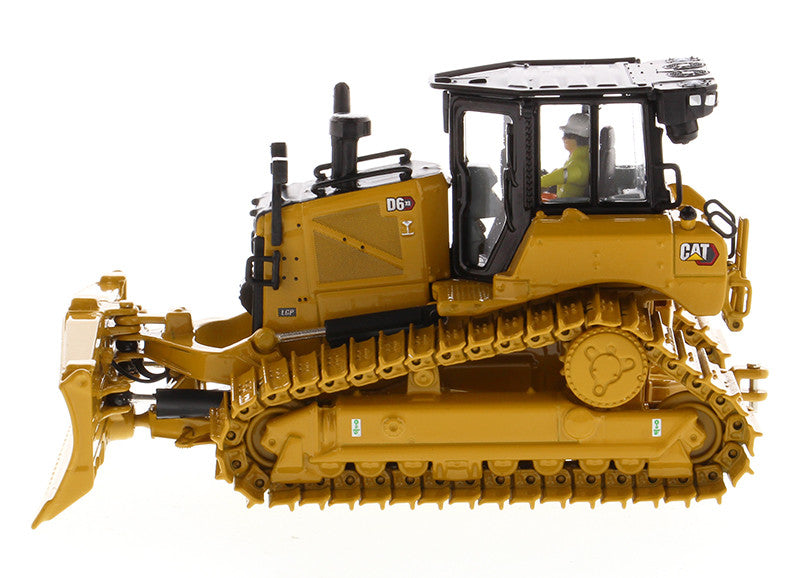CAT Caterpillar D6 XE LGP Track Type Tractor Dozer with VPAT Blade and Operator "High Line" Series 1/50 Diecast Model by Diecast Masters-1