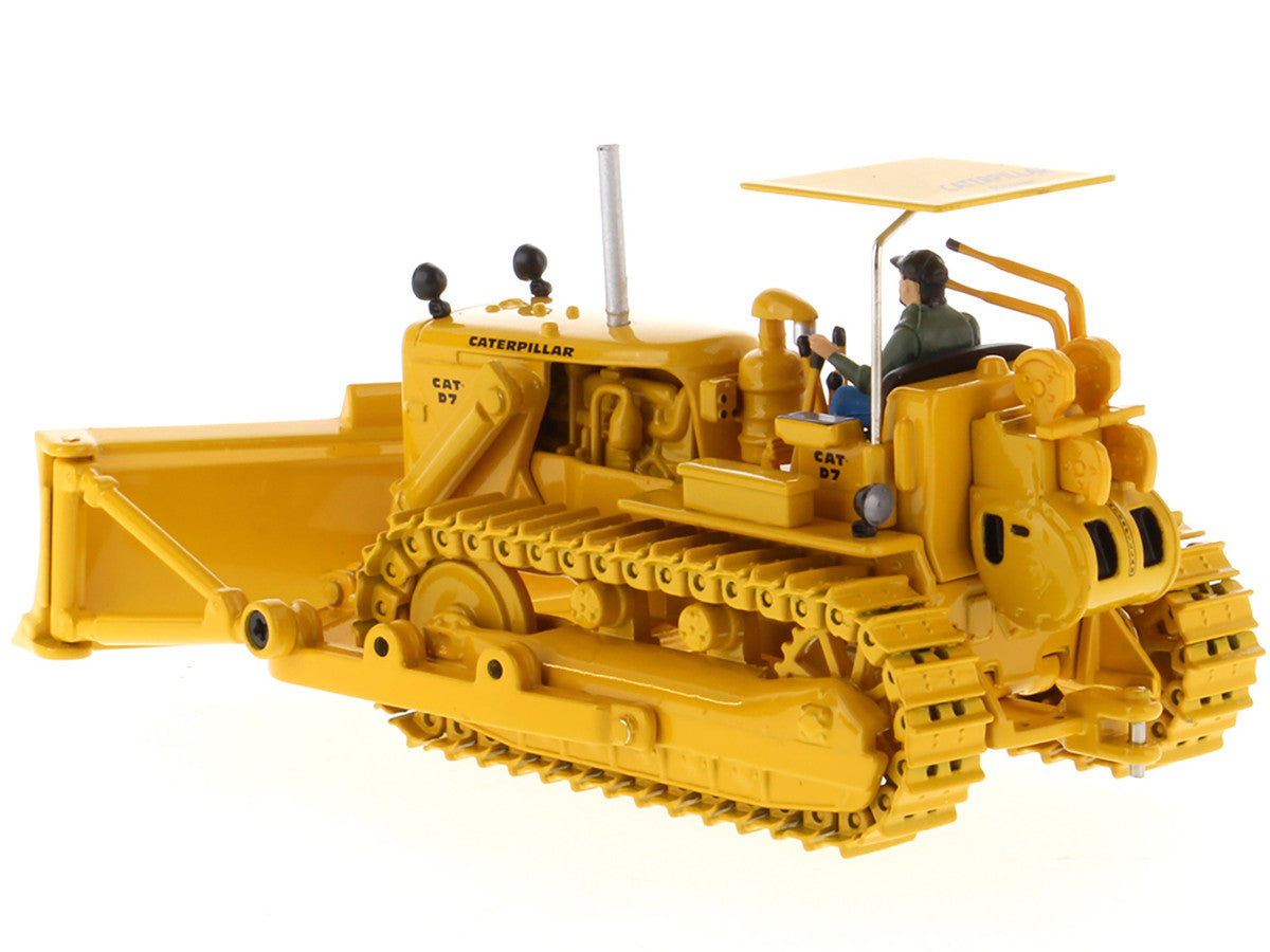 CAT Caterpillar D7C Track-Type Tractor Dozer Yellow with Operator "Vintage Series" 1/50 Diecast Model by Diecast Masters-2