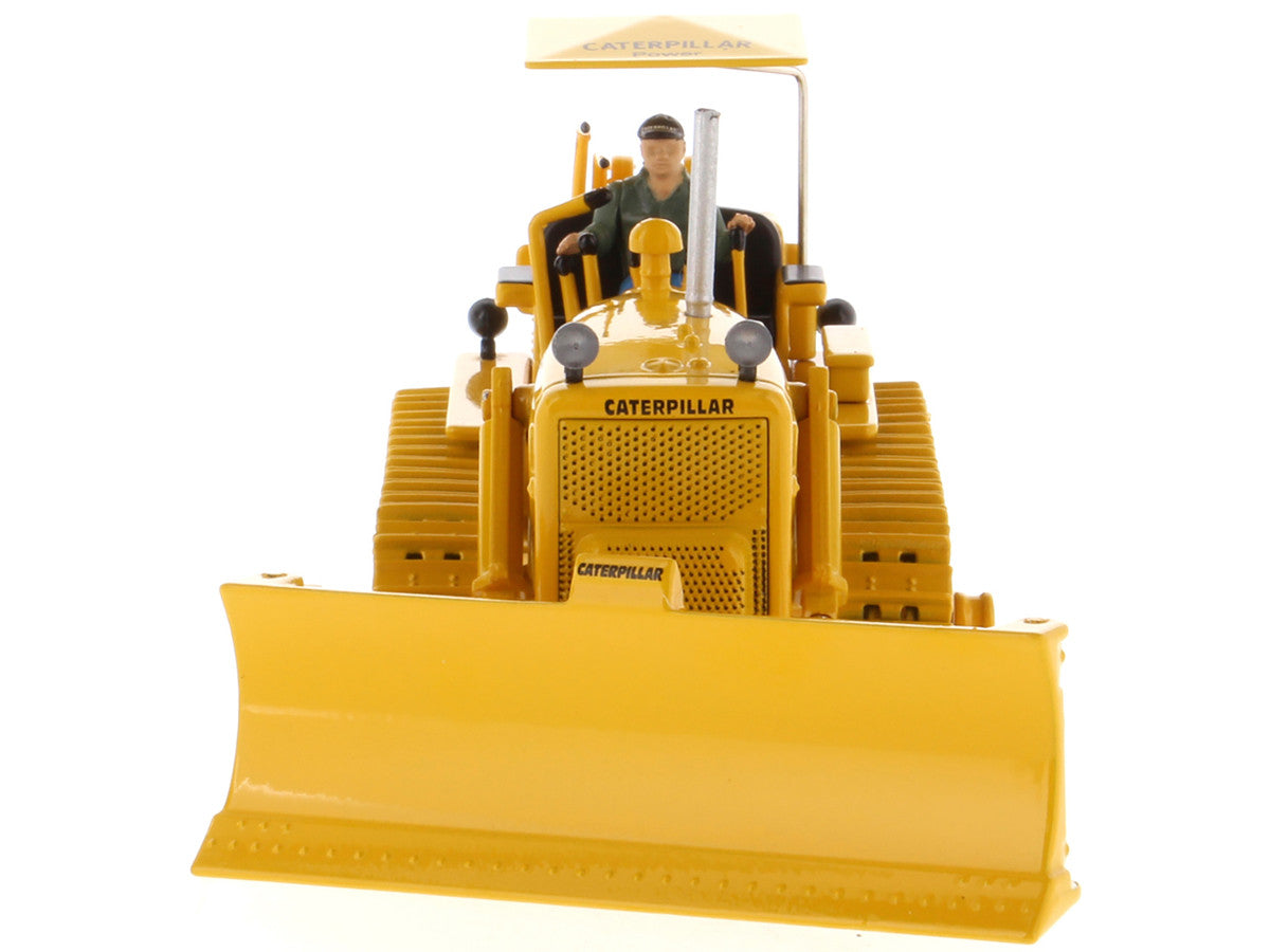 CAT Caterpillar D7C Track-Type Tractor Dozer Yellow with Operator "Vintage Series" 1/50 Diecast Model by Diecast Masters-3