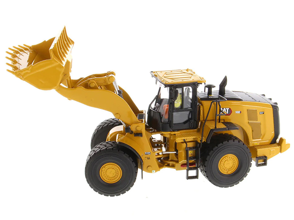 CAT Caterpillar 980 Wheel Loader Yellow with Operator "High Line Series" 1/50 Diecast Model by Diecast Masters-2