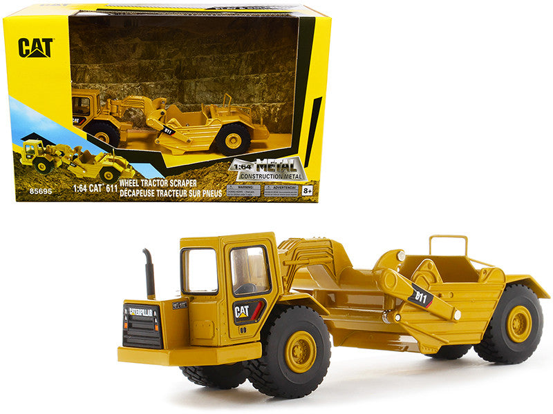 CAT Caterpillar 611 Wheel Tractor Scraper "Play & Collect!" Series 1/64 Diecast Model by Diecast Masters-0