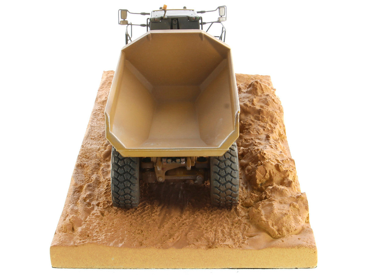 CAT Caterpillar 745 Articulated Truck with Operator (Dirty Version) "Weathered" Series 1/50 Diecast Model by Diecast Masters-4