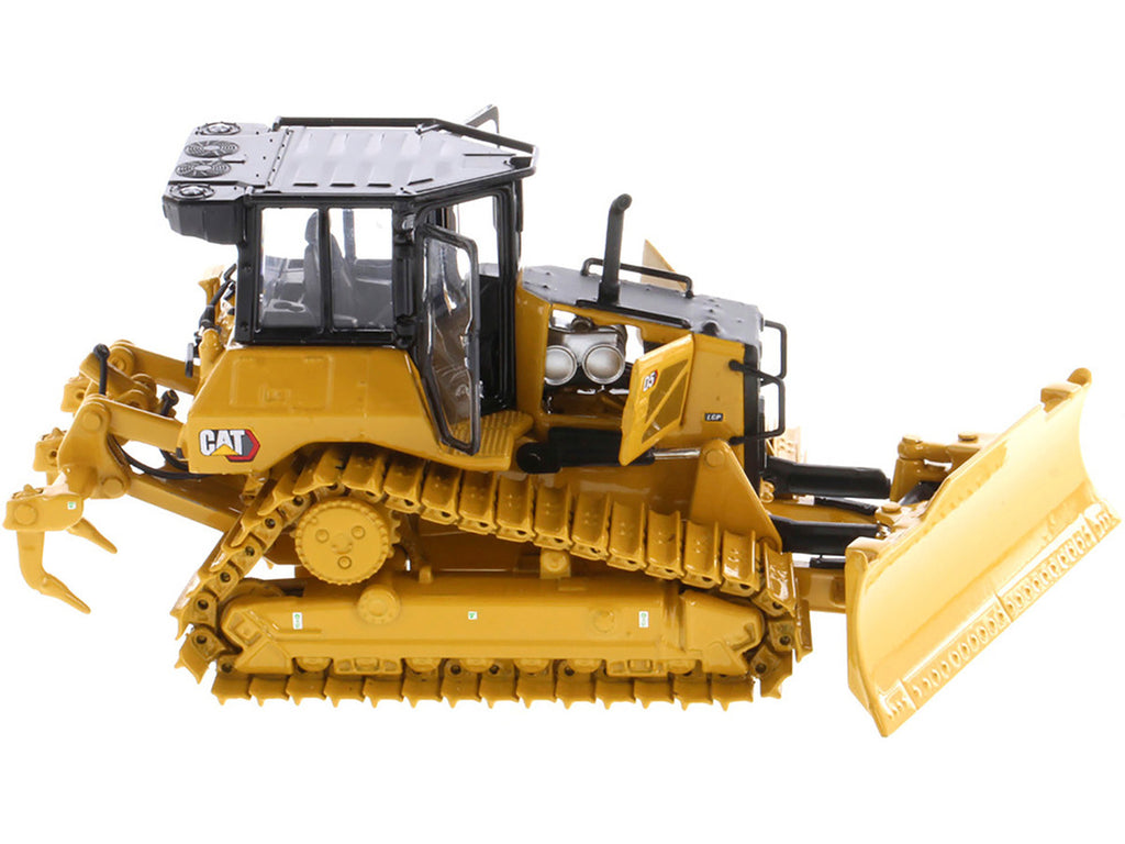 CAT Caterpillar D5 LGP VPAT Track Type Tractor Dozer Yellow with Operator "High Line" Series 1/50 Diecast Model by Diecast Masters-2