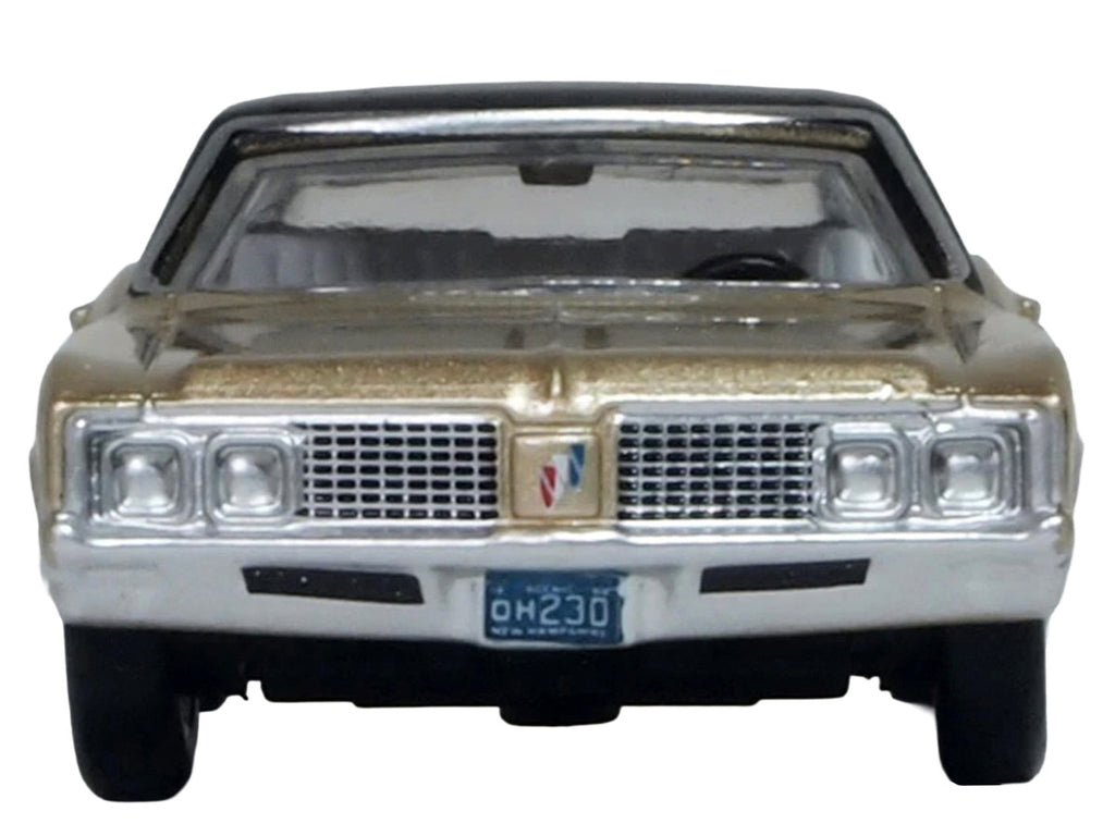 1968 Buick Electra 225 Ivory Gold Metallic with Black Top and White Interior 1/87 (HO) Scale Diecast Model Car by Oxford Diecast-2