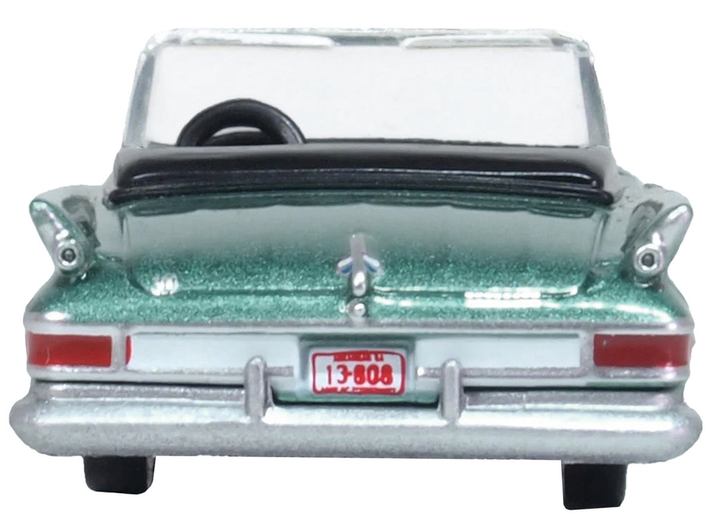 1961 Chrysler 300 Convertible Pinewood Green Metallic 1/87 (HO) Scale Diecast Model Car by Oxford Diecast-1