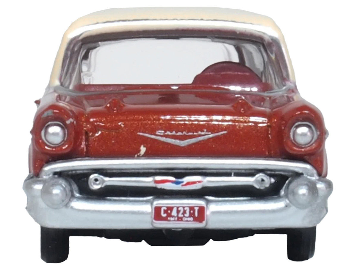 1957 Chevrolet Nomad Adobe Beige with Sierra Gold Top 1/87 (HO) Scale Diecast Model Car by Oxford Diecast-2