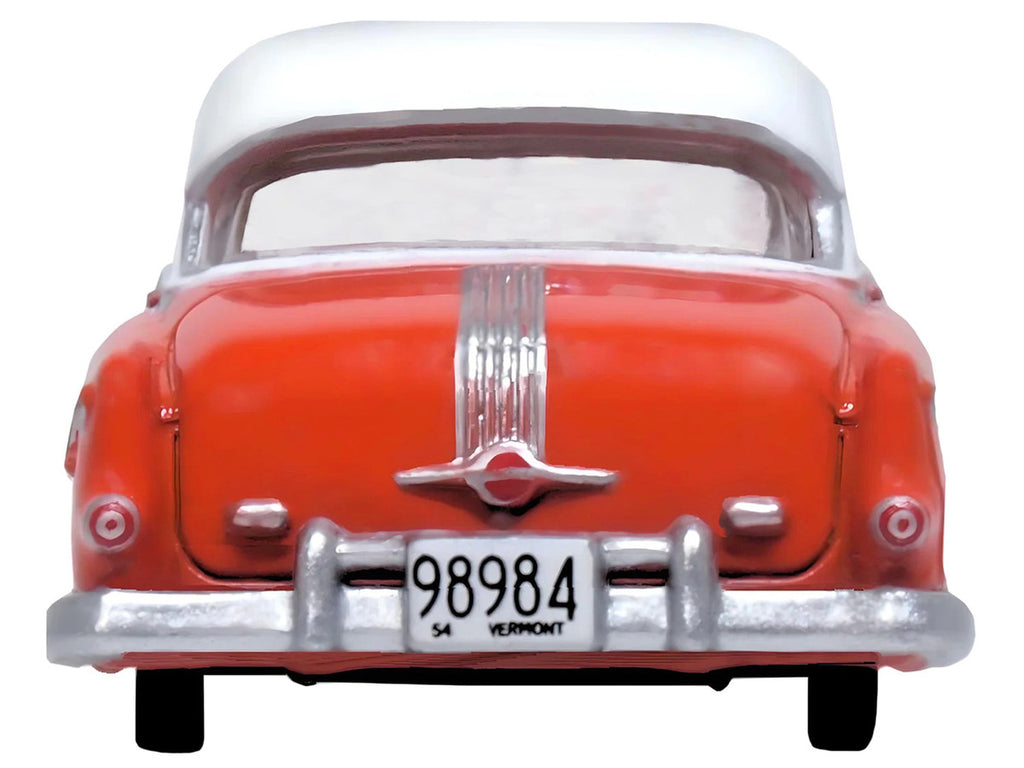 1954 Pontiac Chieftain 4 Door Coral Red with Winter White Top 1/87 (HO) Scale Diecast Model Car by Oxford Diecast-3