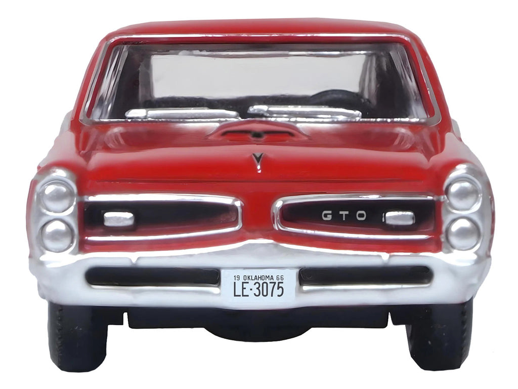 1966 Pontiac GTO Montero Red 1/87 (HO) Scale Diecast Model Car by Oxford Diecast-2