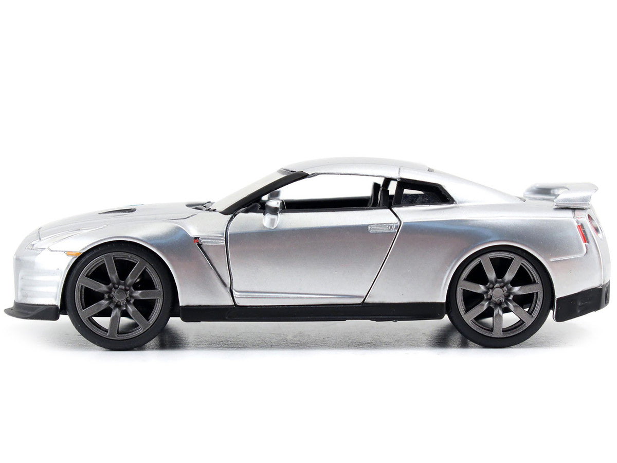 Brian's Nissan GT-R (R35) Silver Metallic "Fast & Furious" Movie 1/32 Diecast Model Car by Jada-1