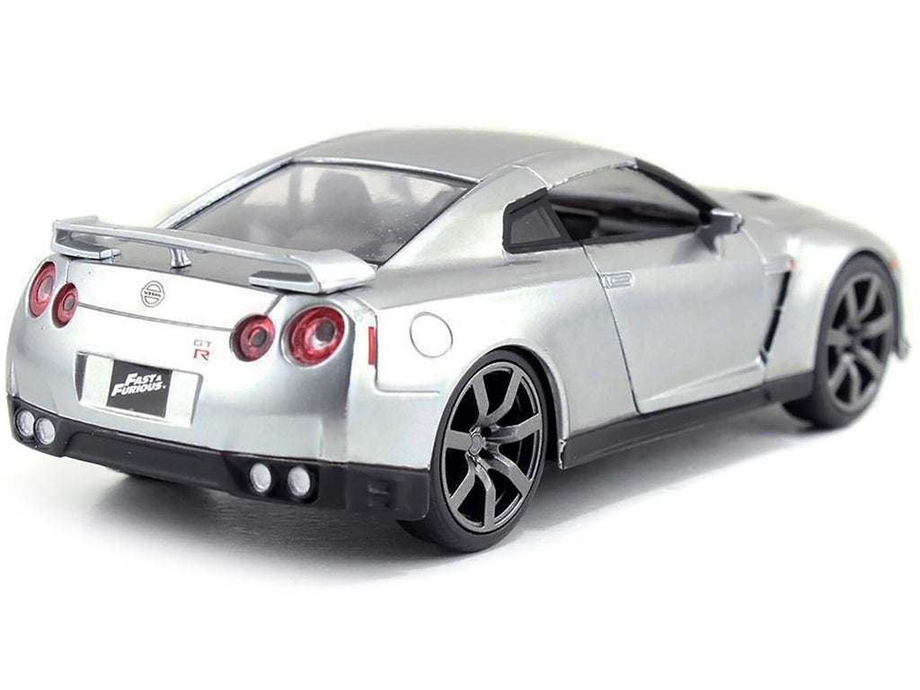Brian's Nissan GT-R (R35) Silver Metallic "Fast & Furious" Movie 1/32 Diecast Model Car by Jada-2