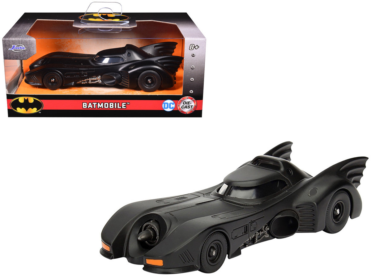 1989 Batman Batmobile 1/32 Diecast Model Car by Jada-4