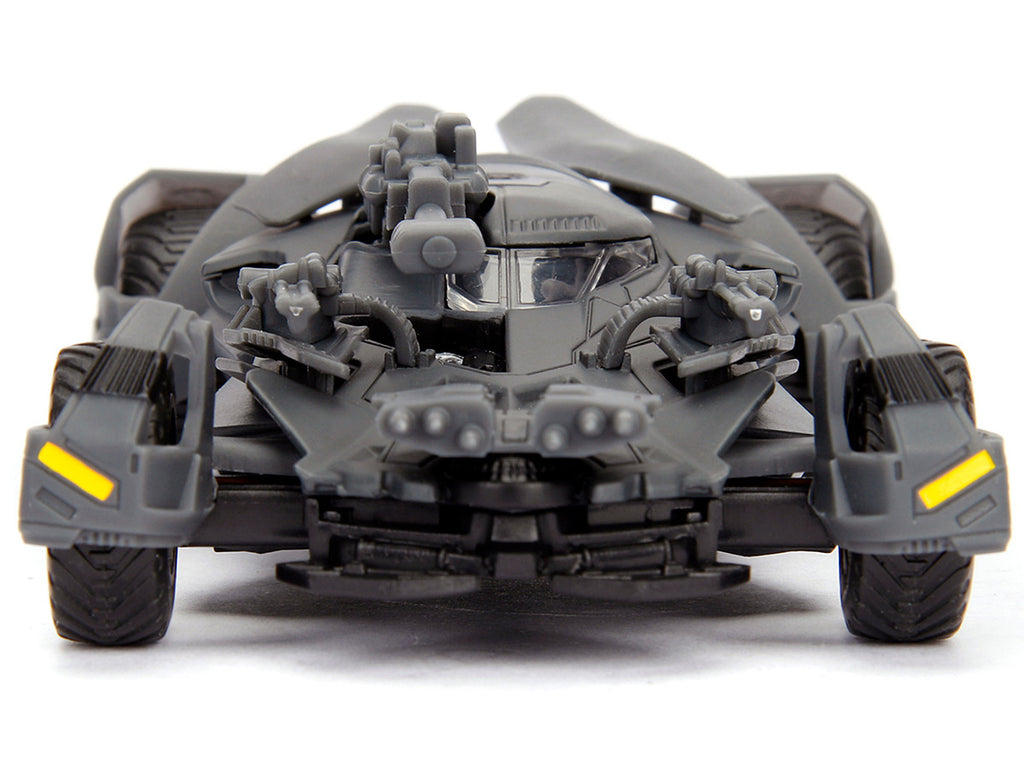 "Justice League" Movie Batmobile 1/32 Diecast Model Car by Jada-3