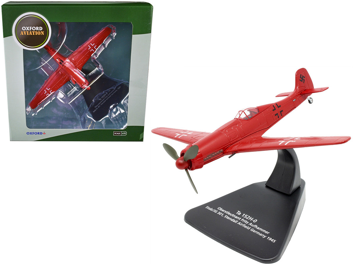 Focke-Wulf Ta 152H-0 War Plane Oberstleutnant Fritz Aufhammer Stab/JG 301 Stendall Airfield Germany (1945) "Oxford Aviation" Series 1/72 Diecast Model Airplane by Oxford Diecast-0