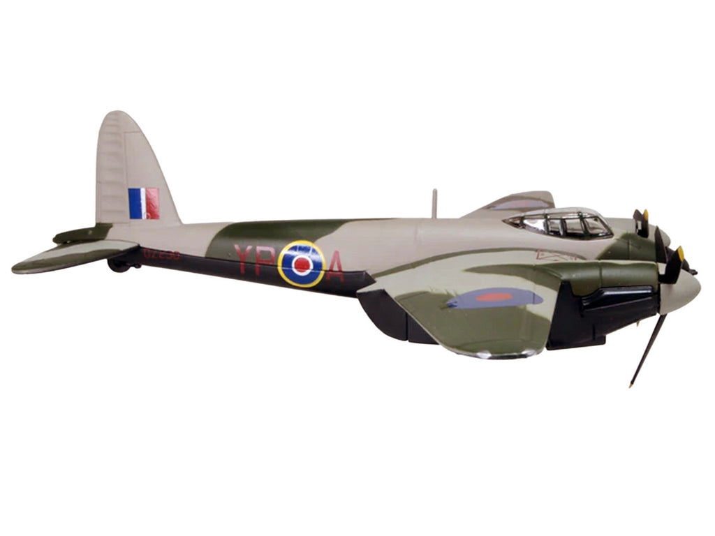 De Havilland Mosquito NF MKII Aircraft "Wing Commander Peter G. Wykeham-Barnes No. 23 Squadron Luqa Malta" (1943) Royal Air Force "Oxford Aviation" Series 1/72 Diecast Model Airplane by Oxford Diecast-2