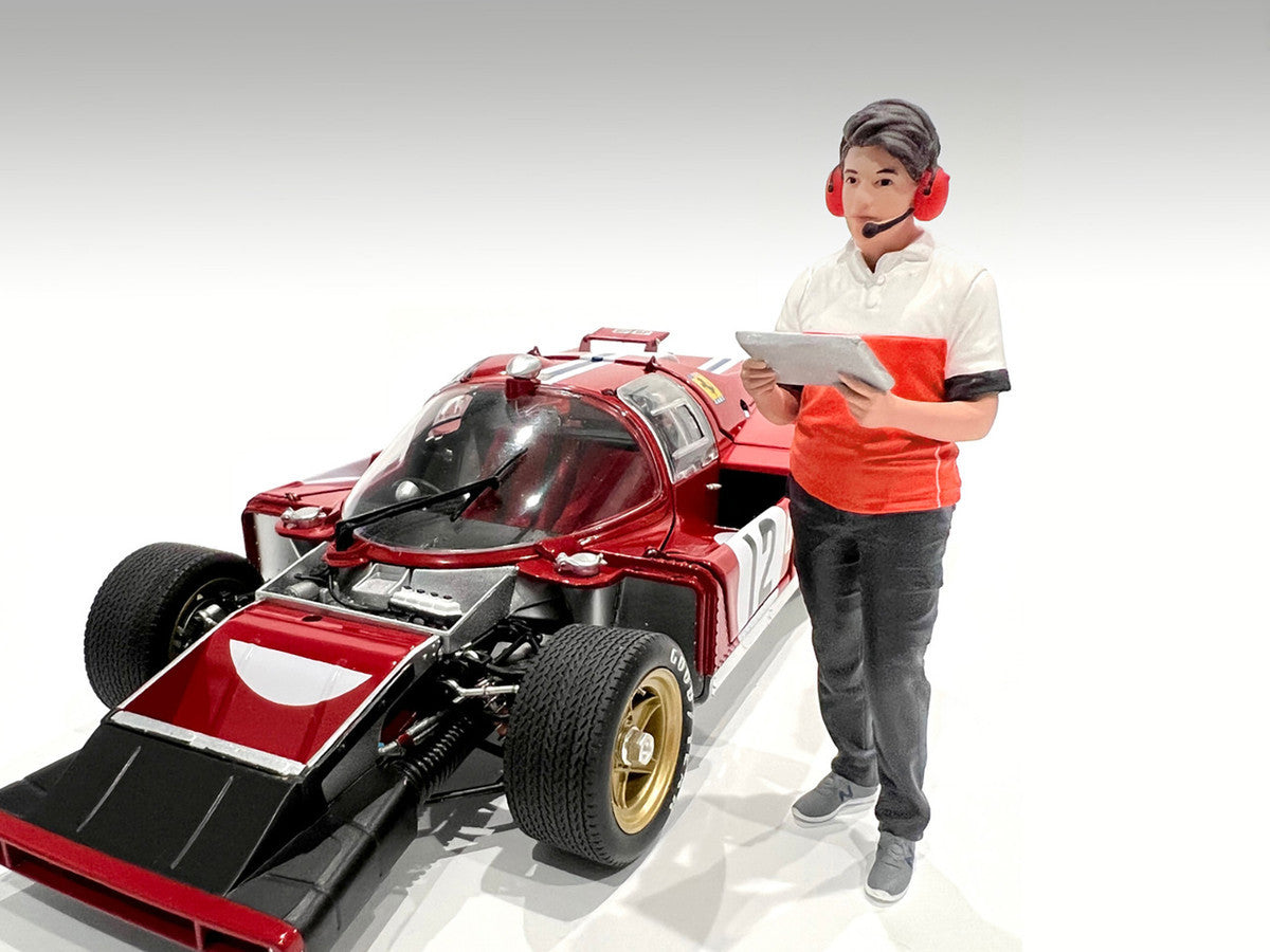 "Race Crew" Figure #3 for 1/24 Scale Models by American Diorama-0
