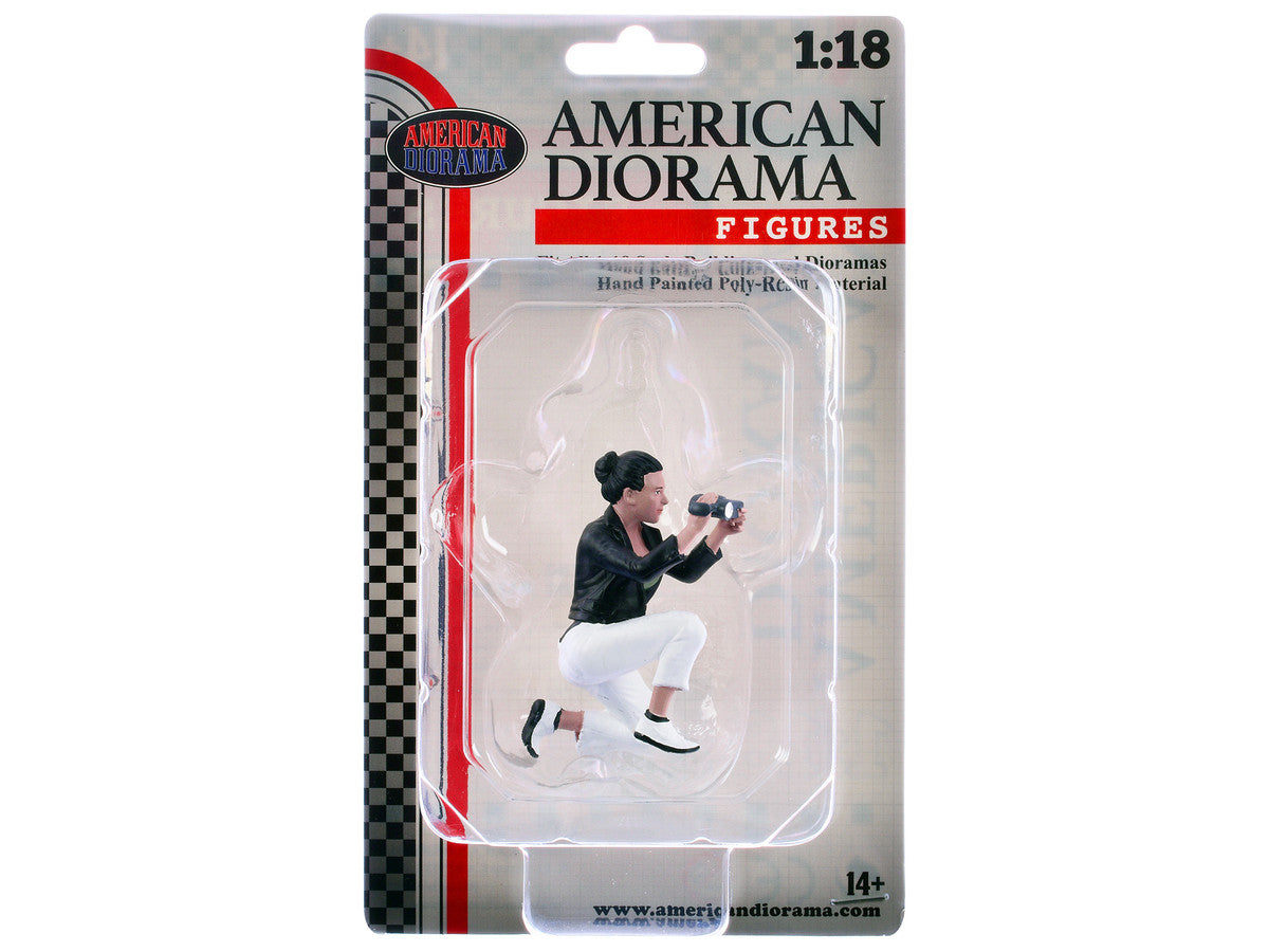 "Photographers" Figure #5 for 1/18 Scale Models by American Diorama-3