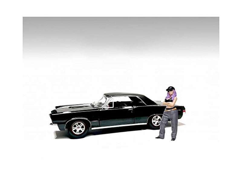 "Hanging Out 3" Figure #2 for 1/24 Scale Models by American Diorama-2