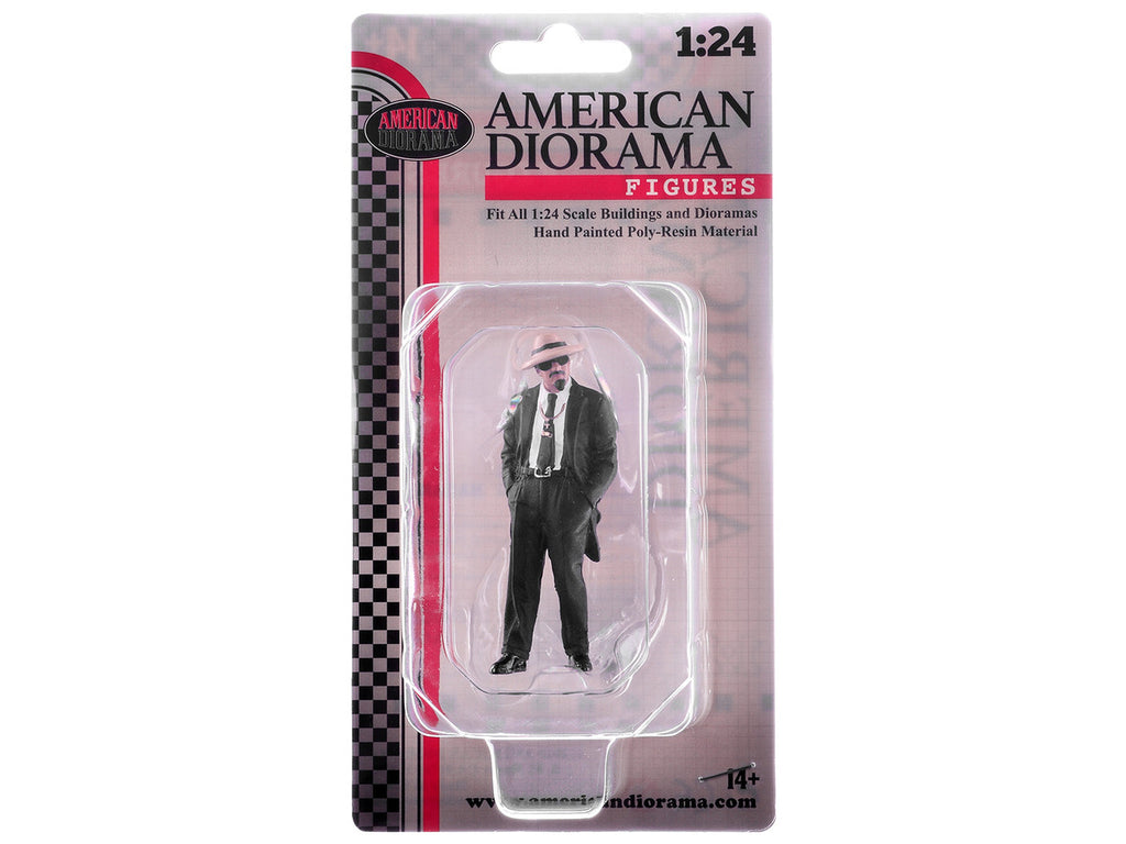 "Hanging Out 3" Figure #5 for 1/24 Scale Models by American Diorama-1