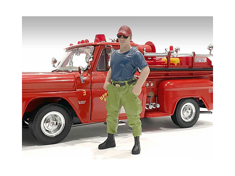 "Firefighters" 6 piece Figure Set (4 Males 1 Dog 1 Accessory) for 1/18 Scale Models by American Diorama-4