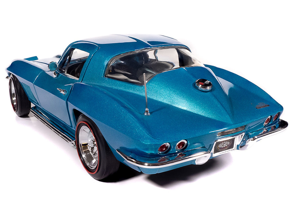 1967 Chevrolet Corvette Stingray Light Blue Metallic with White Hood Stripe "American Muscle" Series 1/18 Diecast Model Car by Auto World-2