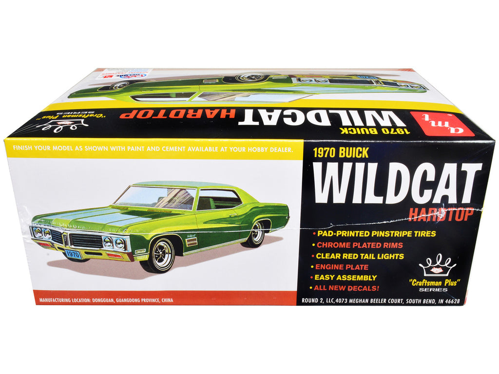 Skill 2 Model Kit 1970 Buick Wildcat Hardtop "Craftsman Plus" Series 1/25 Scale Model by AMT-2