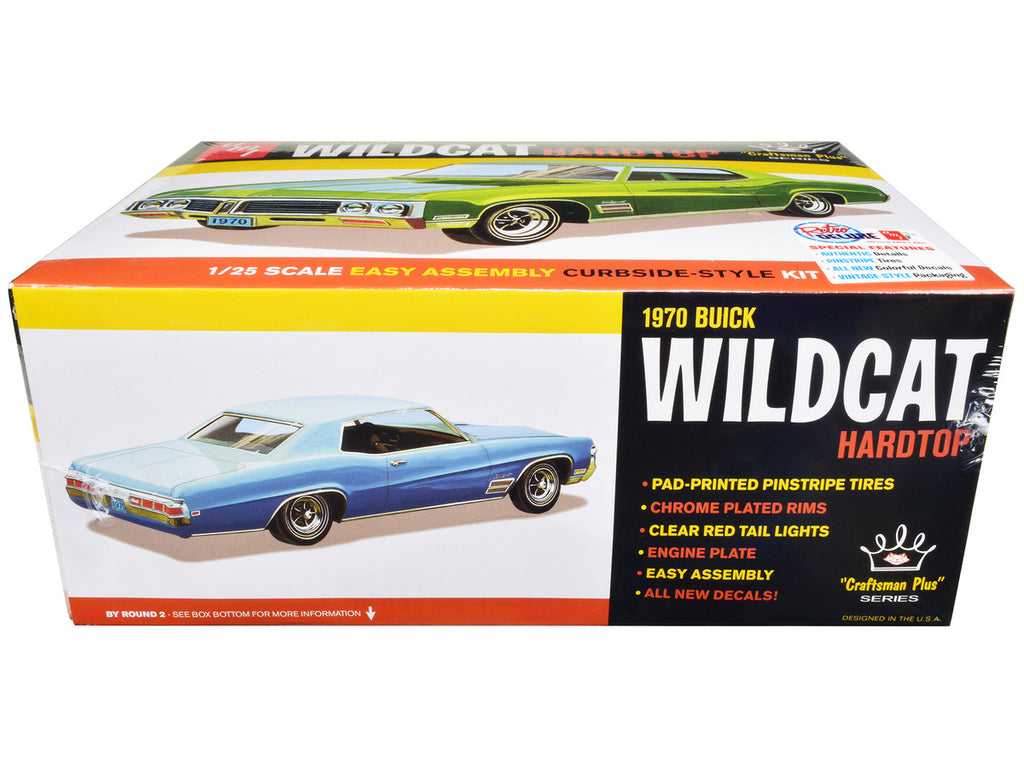 Skill 2 Model Kit 1970 Buick Wildcat Hardtop "Craftsman Plus" Series 1/25 Scale Model by AMT-1