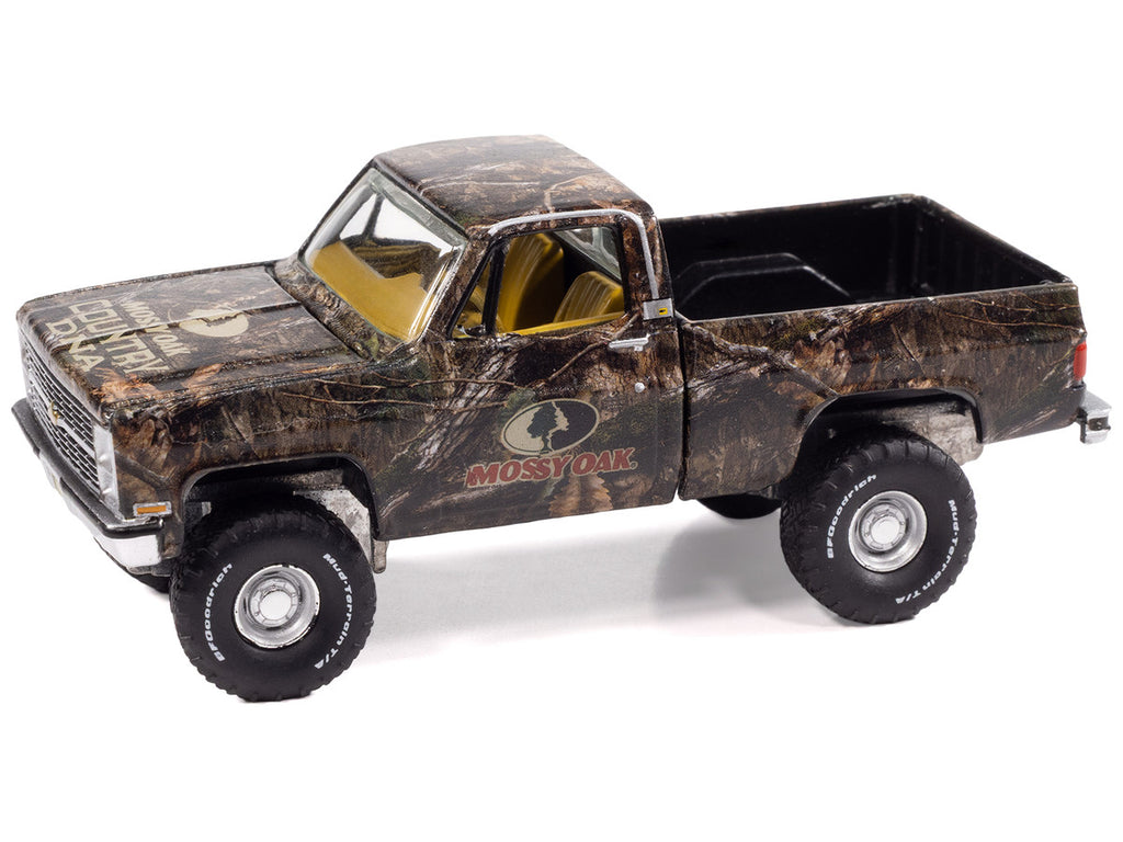 1983 Chevrolet Silverado Pickup Truck "Mossy Oak" Camouflage Livery "Big Country Collectibles" 2025 Series 1/64 Diecast Model Car by Auto World-1
