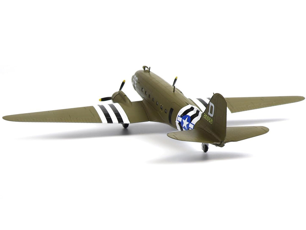 Douglas C-47 Skytrain Transport Aircraft "Night Fright 79th Troop Carrier Squadron 436th Troop Carrier Group D-Day" (1944) United States Army Air Forces 1/100 Diecast Model-2