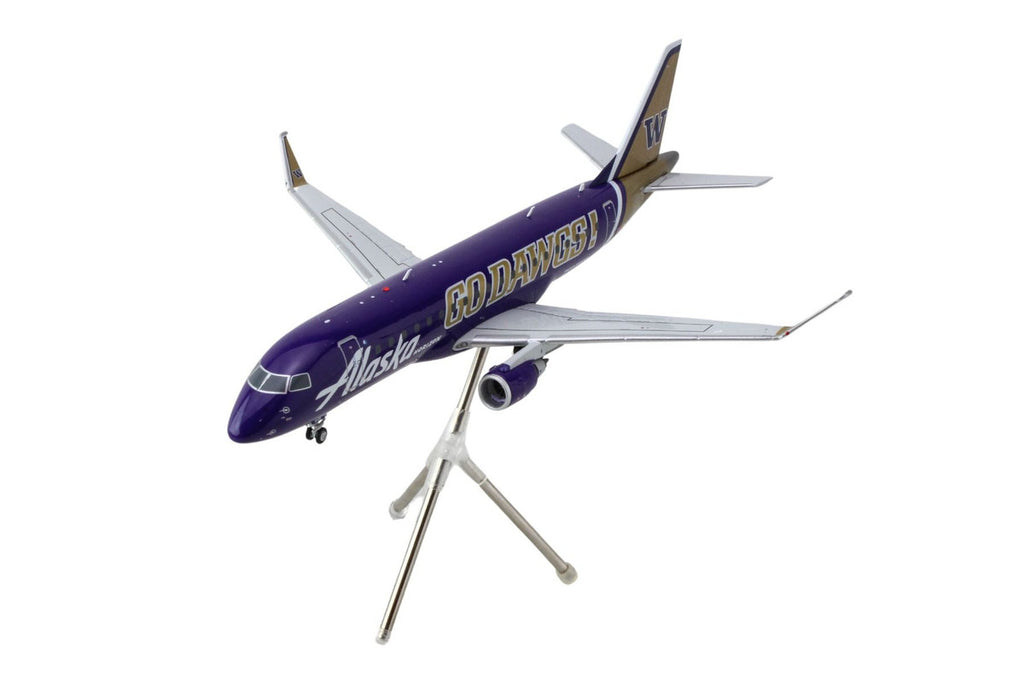 Embraer ERJ-175 Commercial Aircraft "Alaska Airlines/Horizon - University of Washington Huskies" (N662QX) Purple with Gold Tail "Gemini 200" Series 1/200 Diecast Model Airplane by GeminiJetsG2ASA1287-1