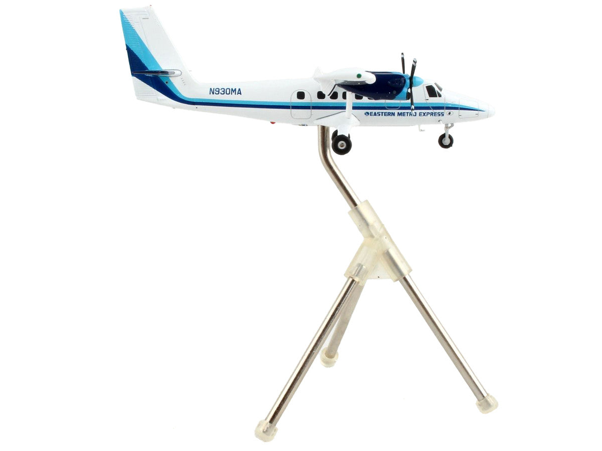 De Havilland DHC-6-200 Commercial Aircraft "Eastern Air Lines - Metro Express" White with Blue Stripes "Gemini 200" Series 1/200 Diecast Model Airplane by GeminiJets-1