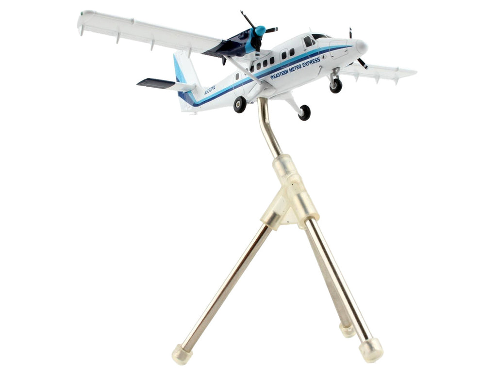 De Havilland DHC-6-200 Commercial Aircraft "Eastern Air Lines - Metro Express" White with Blue Stripes "Gemini 200" Series 1/200 Diecast Model Airplane by GeminiJets-2