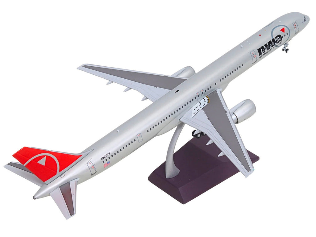 Boeing 757-300 Commercial Aircraft "Northwest Airlines" (N587NW) Silver with Red Tail "Gemini 200" Series 1/200 Diecast Model by GeminiJets-2