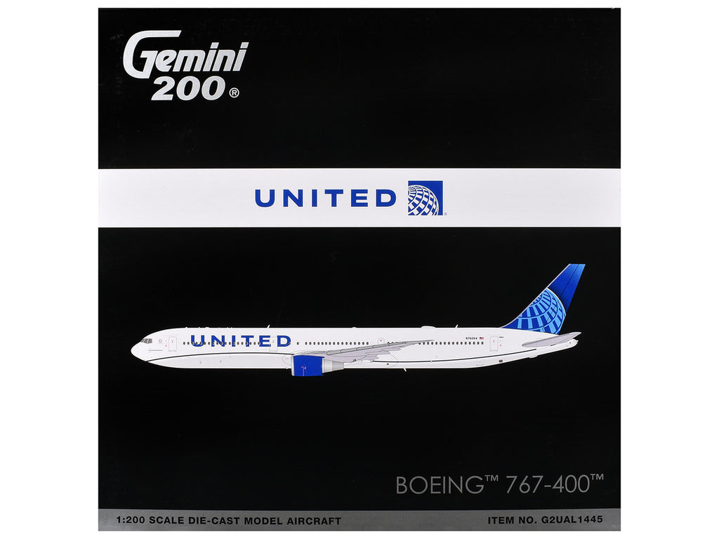 Boeing 767-400 Commercial Aircraft "United Airlines" (N76064) White with Blue Tail Graphics "Gemini 200" Series 1/200 Diecast Model Airplane by GeminiJets-2