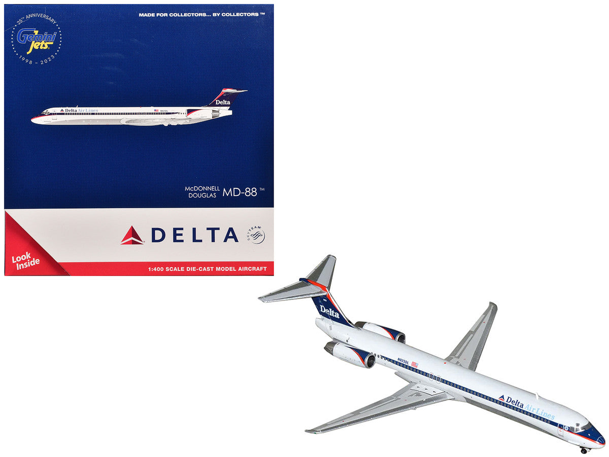 McDonnell Douglas MD-88 Commercial Aircraft "Delta Air Lines" (N925DL) White with Blue and Red Graphics 1/400 Diecast Model Airplane by GeminiJets-0