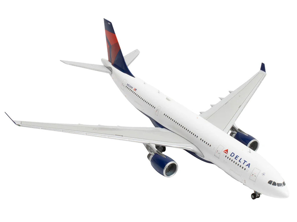 Airbus A330-200 Commercial Aircraft "Delta Air Lines" (N852NW) White with Red and Blue Tail 1/400 Diecast Model Airplane by GeminiJets-2