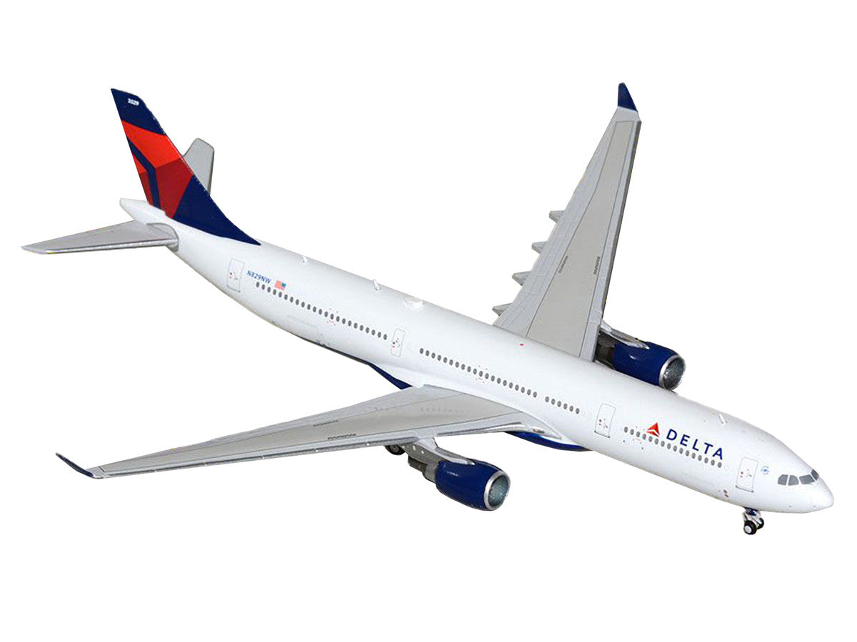 Airbus A330-300 Commercial Aircraft "Delta Air Lines" (N829NW) White with Blue and Red Tail 1/400 Diecast Model Airplane by GeminiJets-0