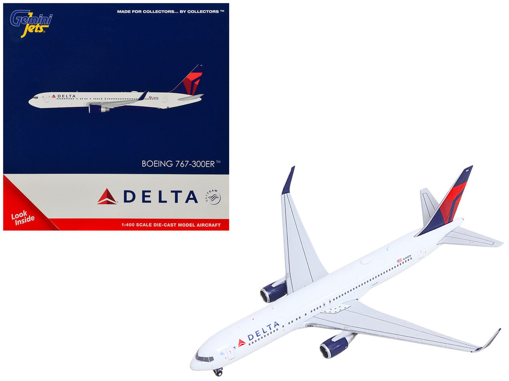 Boeing 767-300ER Commercial Aircraft "Delta Air Lines" (N199DN) White with Red and Blue Tail 1/400 Diecast Model by GeminiJets-4