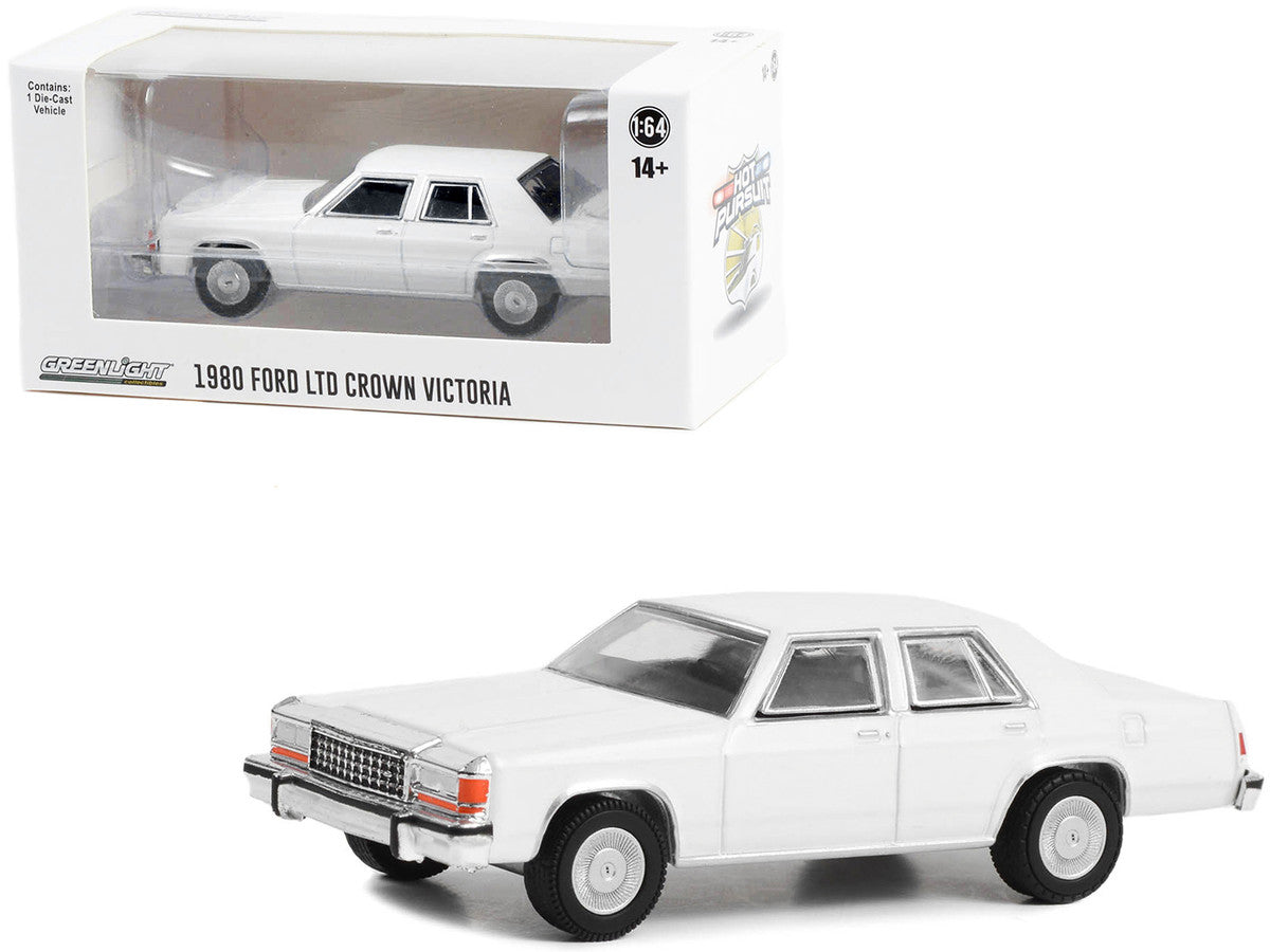 1980-1991 Ford LTD Crown Victoria Police White "Hot Pursuit" "Hobby Exclusive" Series 1/64 Diecast Model Car by Greenlight-0