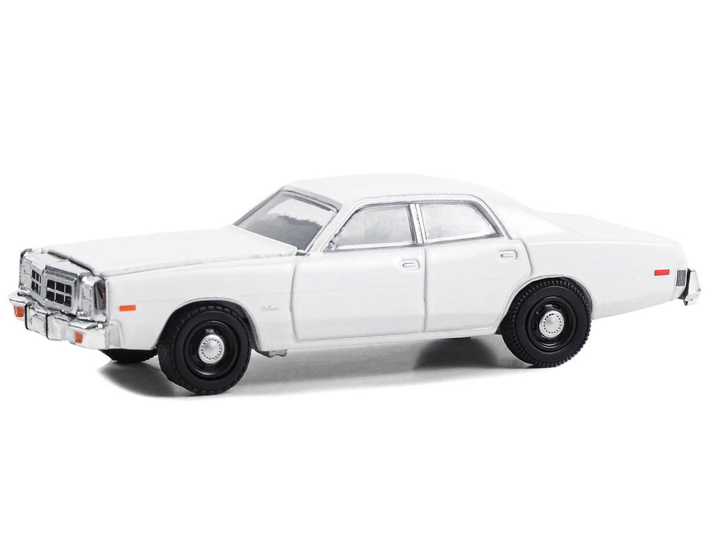 1977-78 Dodge Monaco Police Pursuit White "Hot Pursuit - Hobby Exclusive" Series 1/64 Diecast Model Car by Greenlight-0