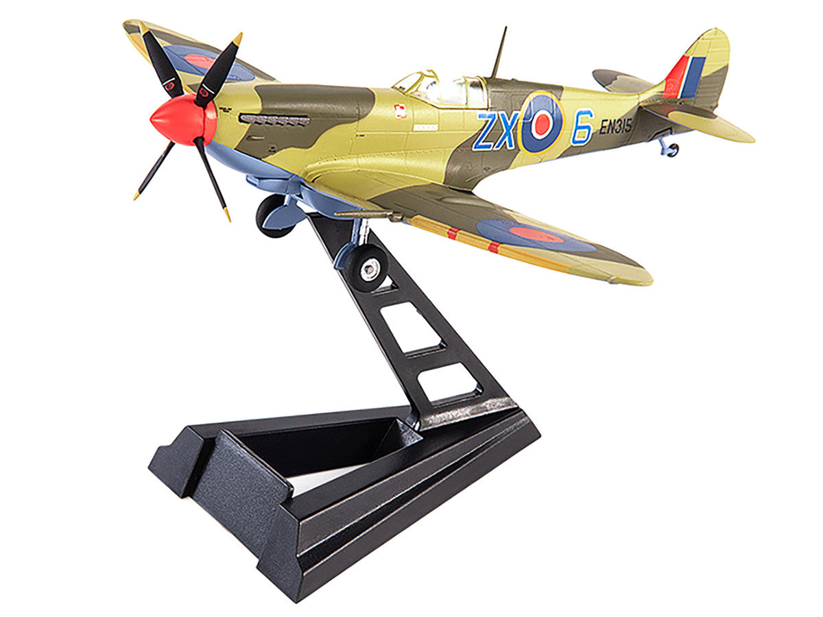 Supermarine Spitfire MK IXC 1/72 Diecast WWII Fighter Model RAF Polish Team-4